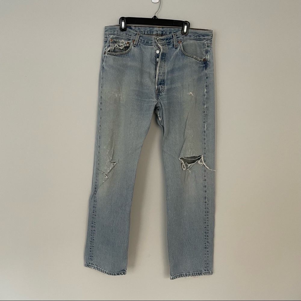 Levi’s VINTAGE 501 button fly jeans